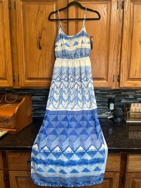 Old Navy Blue & White Aztec Print Maxi Dress